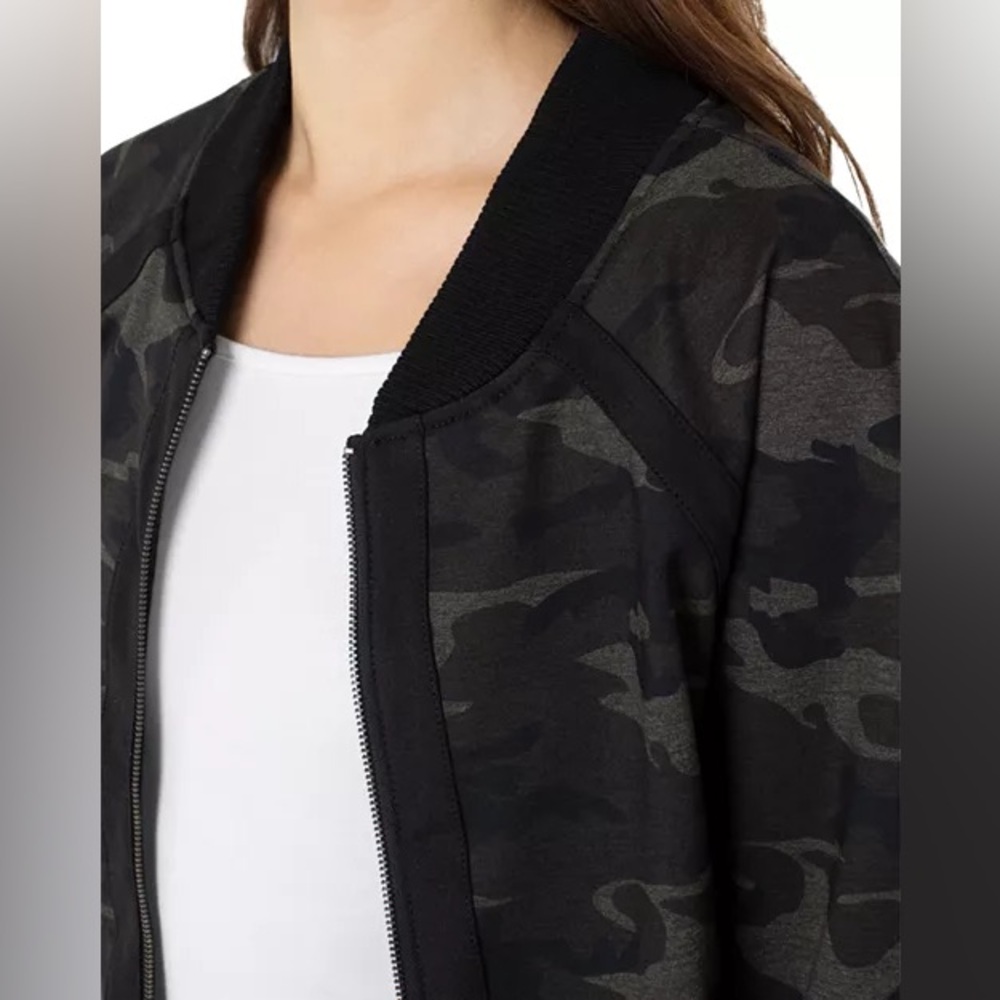 Liverpool Camouflage Bomber Jacket - Picture 3 of 13